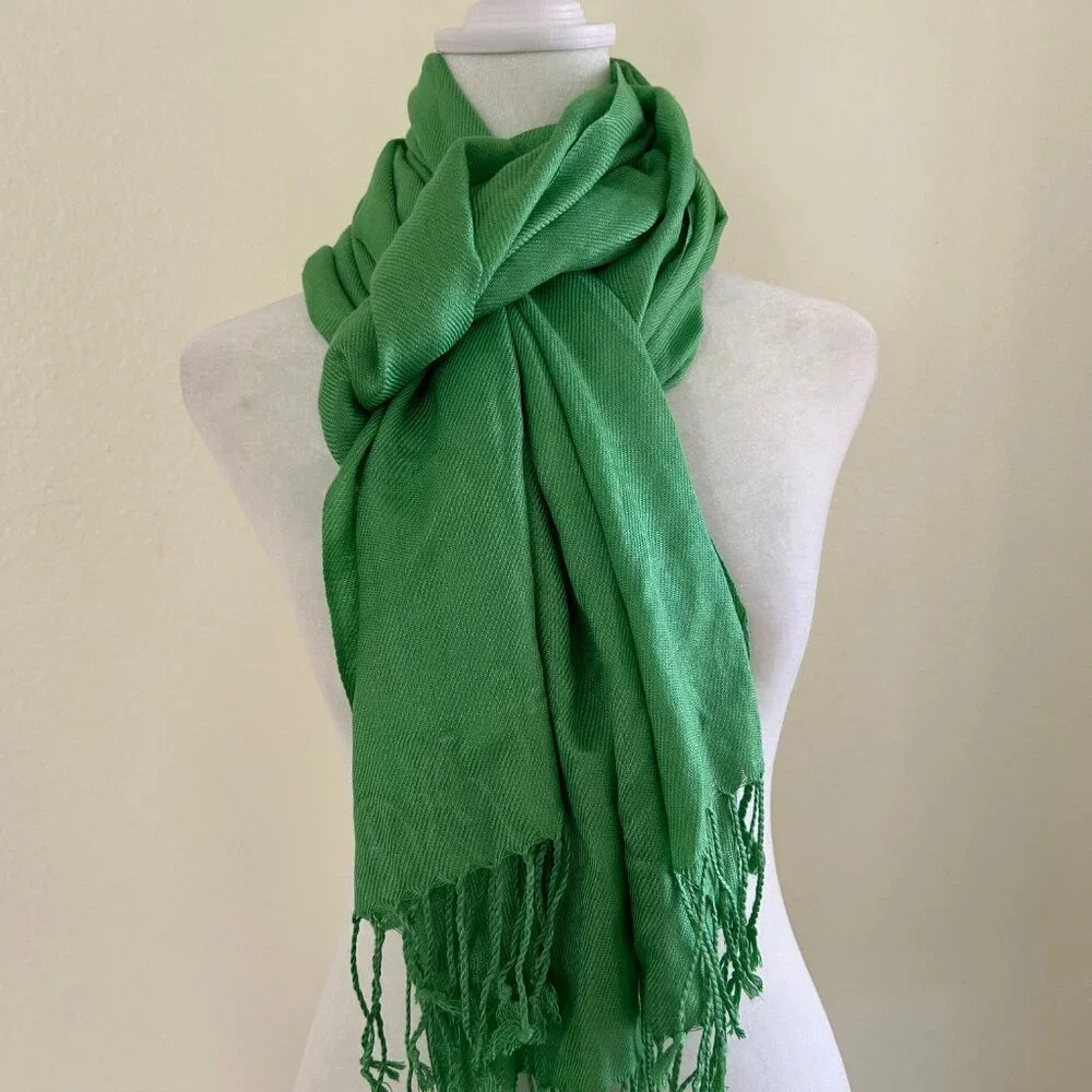 Green Pashmina Shawl Wrap Silk Blend Scarf Tassel Fringe Evening Wedding Travel